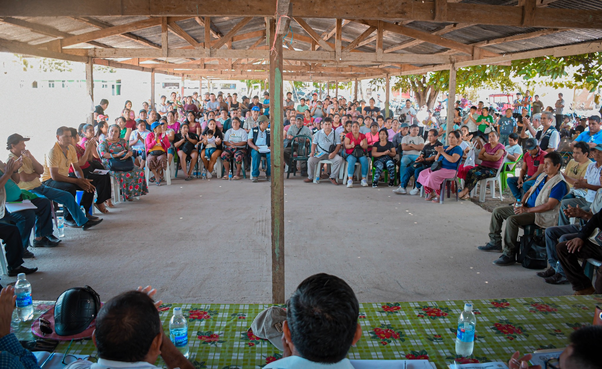 ¡REUNIÓN FRUCTÍFERA CON NUESTROS HERMANOS DE VENENILLO!