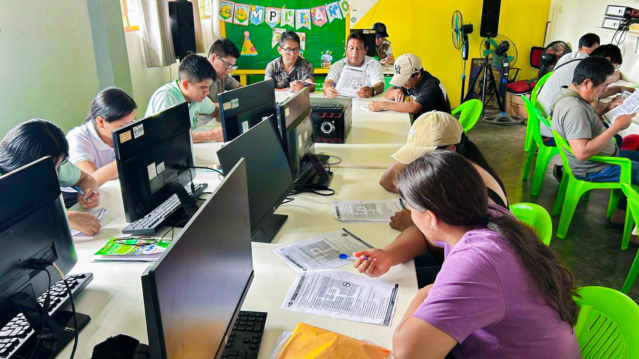 ¡𝐒𝐞 𝐑𝐞𝐚𝐥𝐢𝐳𝐨́ 𝐄𝐱𝐚𝐦𝐞𝐧 𝐝𝐞 𝐋𝐢𝐜𝐞𝐧𝐜𝐢𝐚 𝐝𝐞 𝐂𝐨𝐧𝐝𝐮𝐜𝐢𝐫 𝐞𝐧 𝐥𝐚 𝐌𝐮𝐧𝐢𝐜𝐢𝐩𝐚𝐥𝐢𝐝𝐚𝐝 𝐃𝐢𝐬𝐭𝐫𝐢𝐭𝐚𝐥 𝐝𝐞 𝐏𝐮𝐜𝐚𝐲𝐚𝐜𝐮 𝐠𝐫𝐚𝐜𝐢𝐚𝐬 𝐚𝐥 𝐂𝐨𝐧𝐯𝐞𝐧𝐢𝐨 𝐜𝐨𝐧 𝐥𝐚 𝐌𝐮𝐧𝐢𝐜𝐢𝐩𝐚𝐥𝐢𝐝𝐚𝐝 𝐏𝐫𝐨𝐯𝐢𝐧𝐜𝐢𝐚𝐥 𝐝𝐞 𝐋𝐞𝐨𝐧𝐜𝐢𝐨 𝐏𝐫𝐚𝐝𝐨!