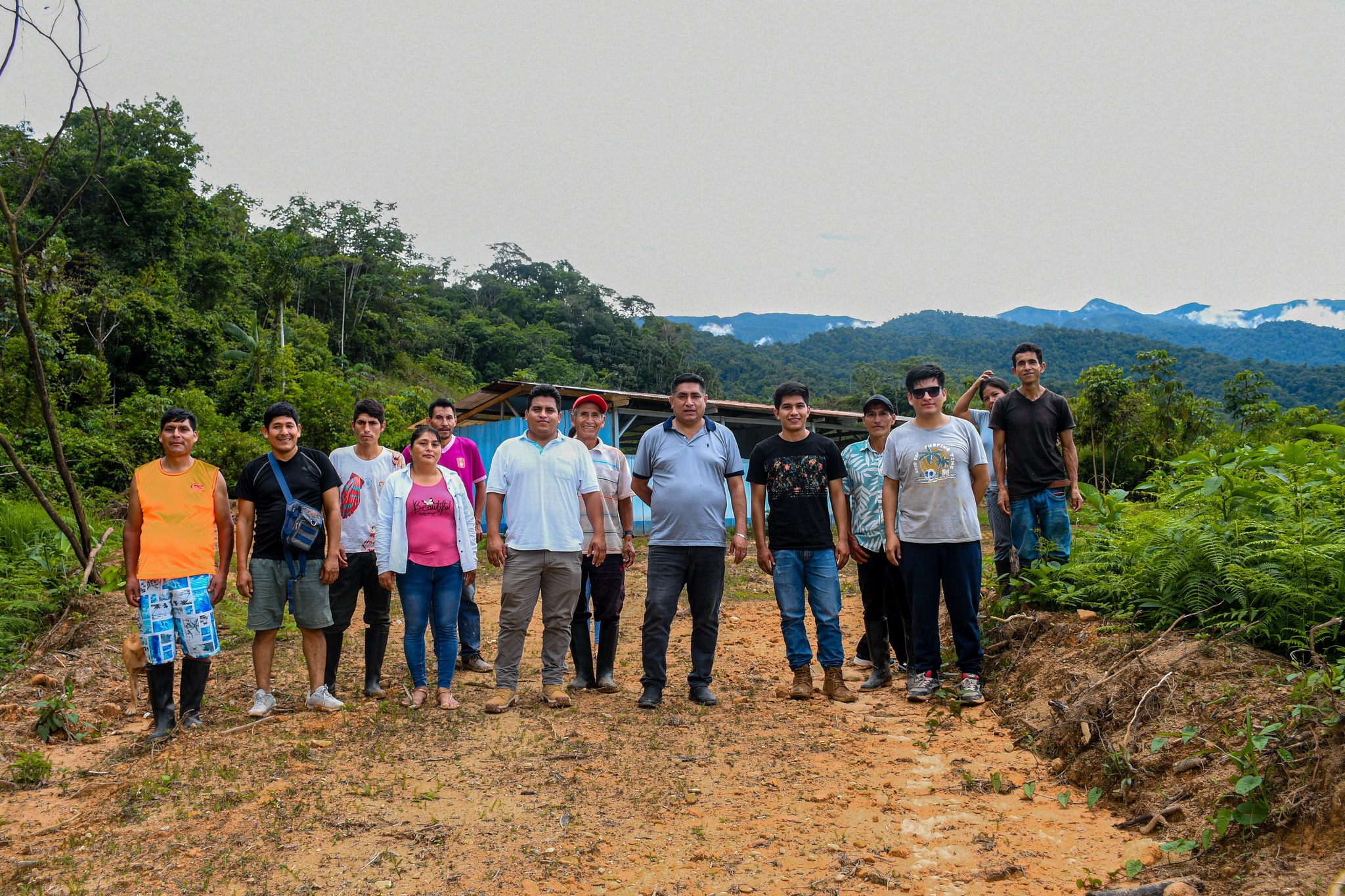 «NUEVA TROCHA CARROZABLE EN MONTE DE LOS OLIVOS: UN PASO FIRME HACIA EL DESARROLLO RURAL»