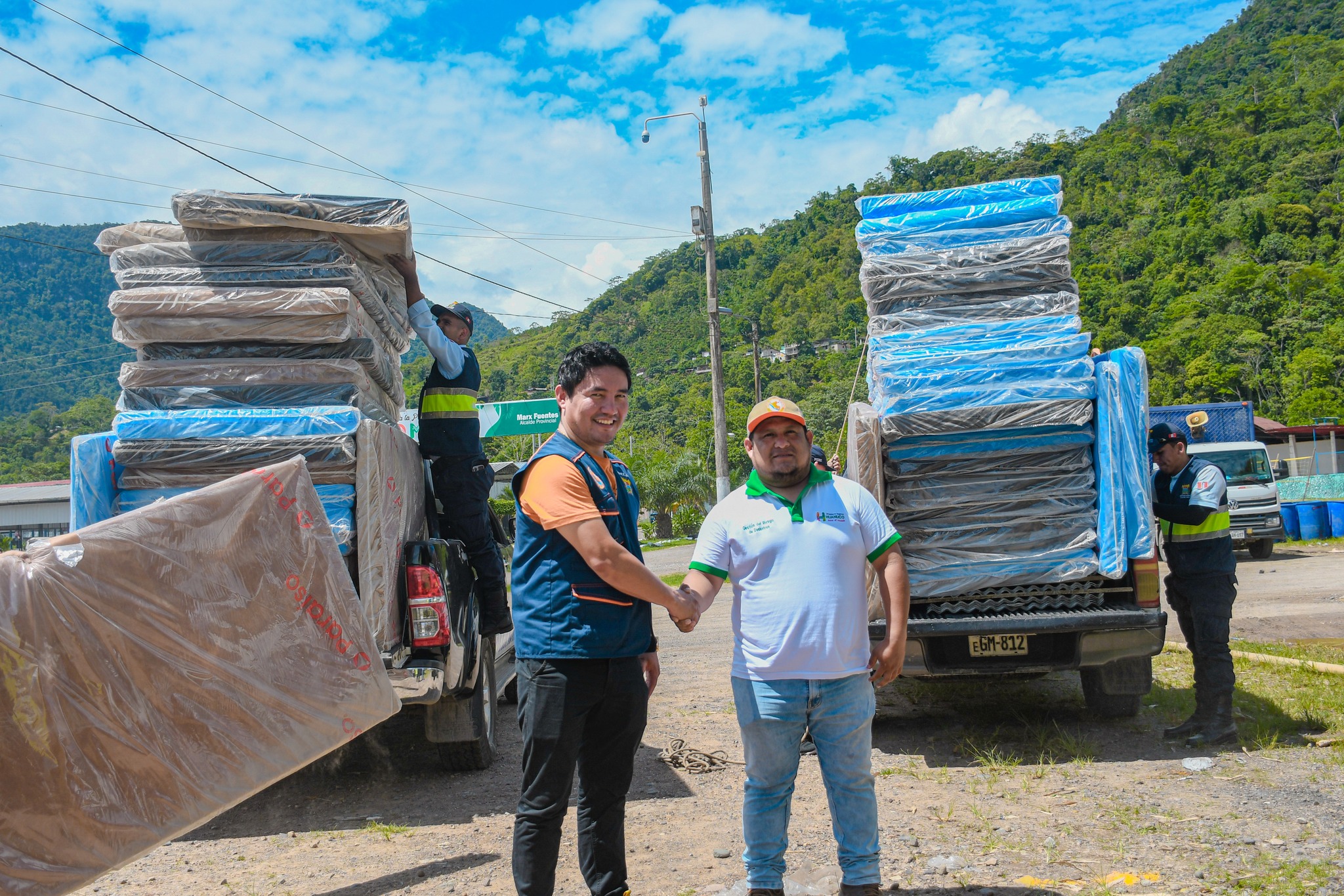 «ENTREGAMOS APOYO PARA FAMILIAS AFECTADAS Y DAMNIFICADAS POR VIENTOS FUERTES EN AUCAYACU»