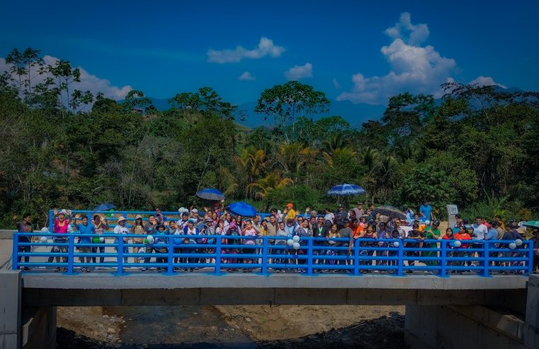 Más Puentes, Más Futuro