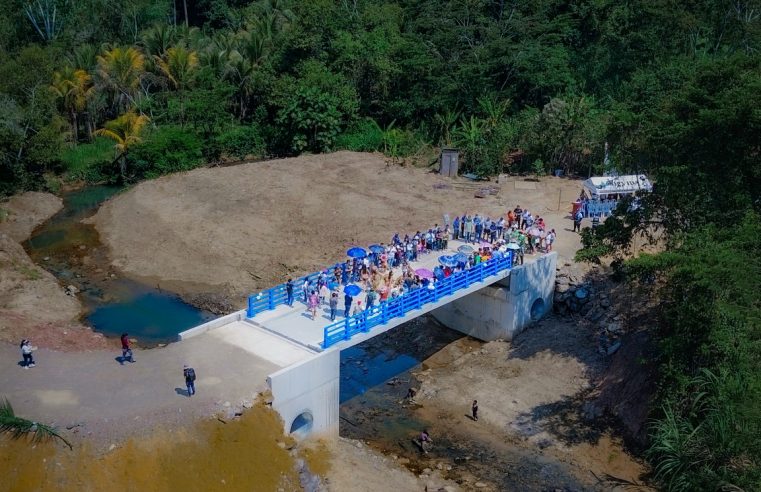 Más puentes, más futuro