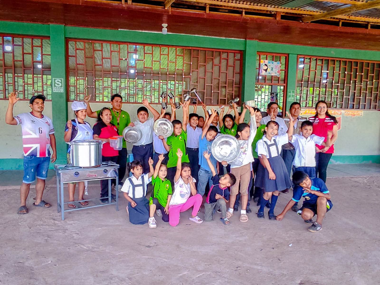 🏫✨ ¡Seguimos trabajando por una educación con mejores condiciones para nuestros niños y niñas!
