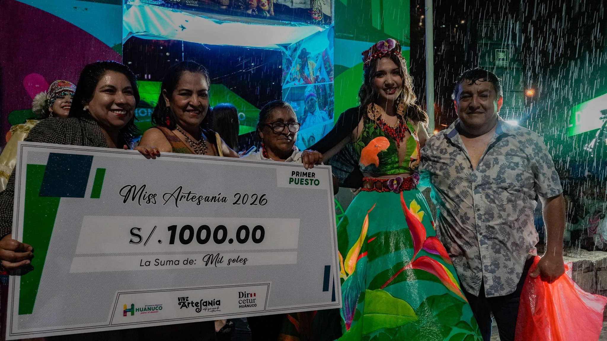 TINGO MARÍA BRILLA EN HUÁNUCO; LETICIA NOEL ES “MISS ARTESANÍA REGIONAL 2026”